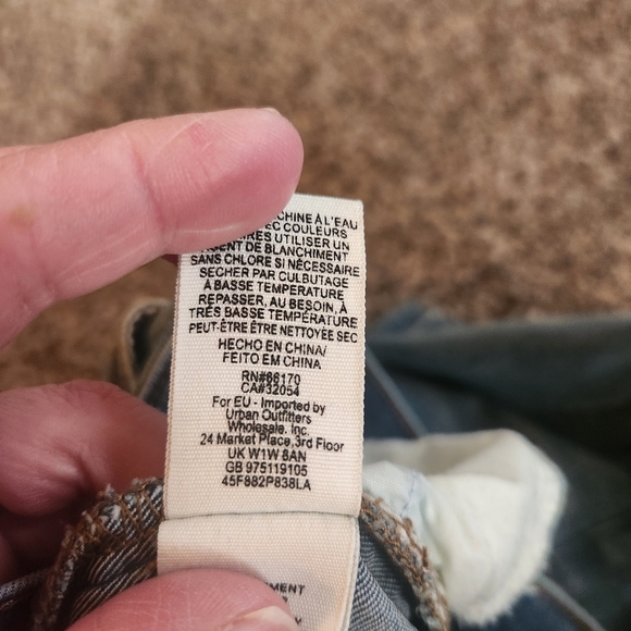 Free People Roller Crop Skinny Jeans Size 31/12 Medium Wash - Picture 12 of 16